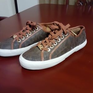 Michael Kors brown logo smeakers